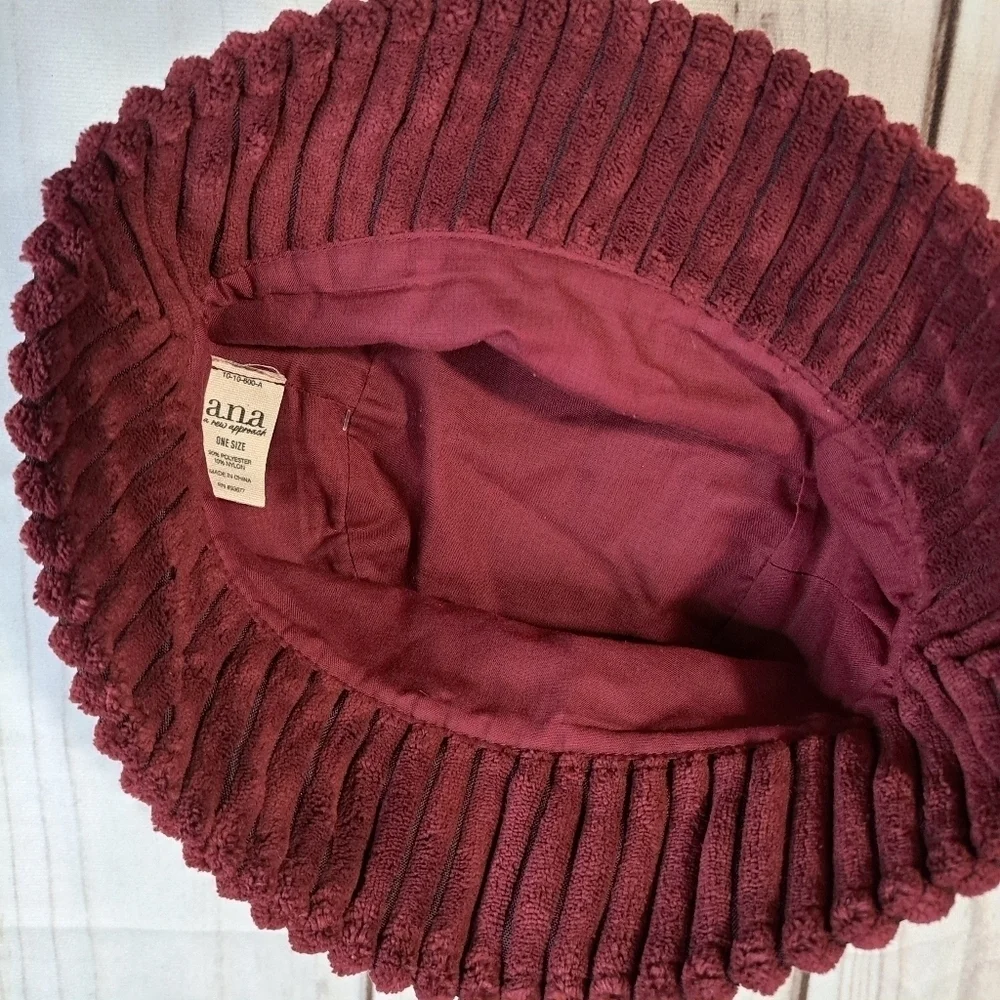 A.n.a A New Approach Windsor Wine Bucket Hat